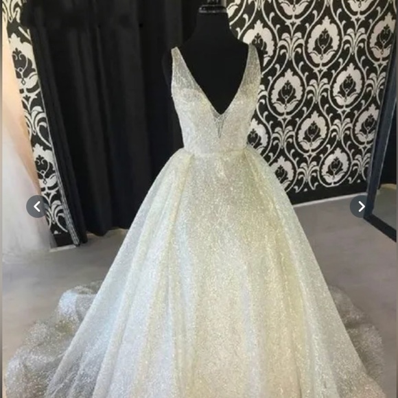 TNT Wedding Dresses & More - Picture 14 of 16
